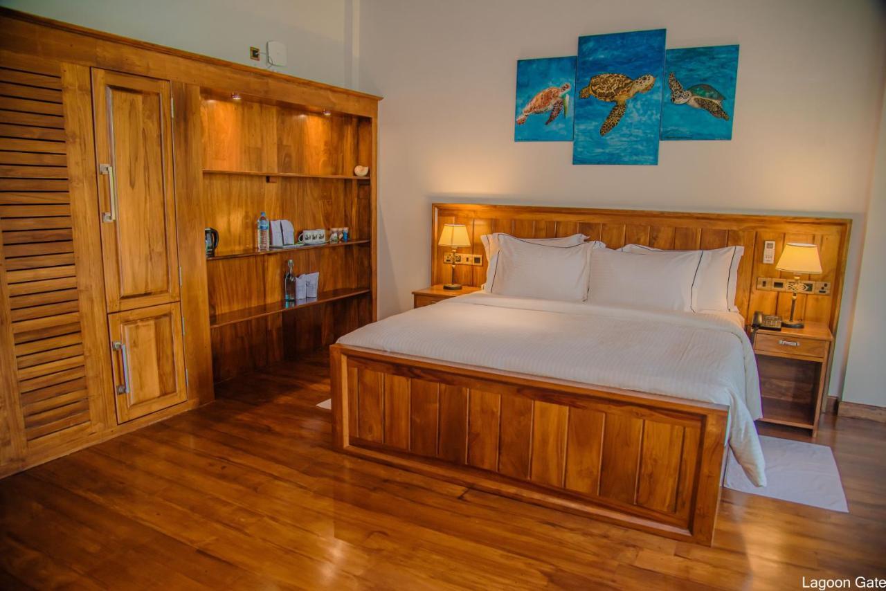 Lagoon Gate Tangalle Resort Екстер'єр фото